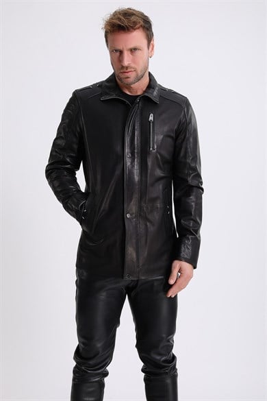 Manteau en cuir végétal noir avec détails de couture