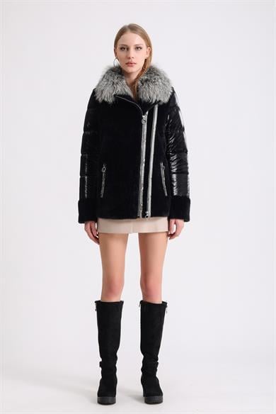 Manteau en laine noir avec fourrure de renard et garniture cuir python