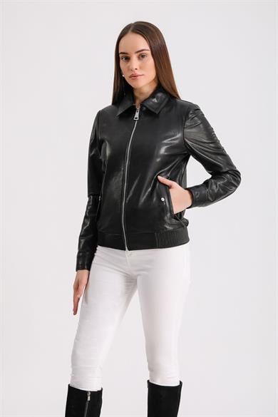 Veste en cuir noir avec col chemise