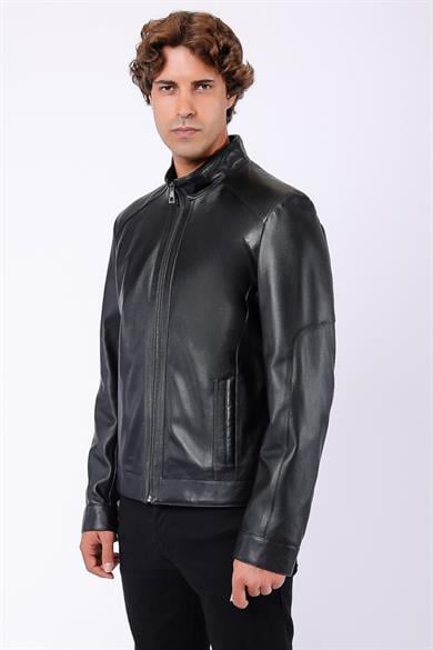 Veste en cuir noir
