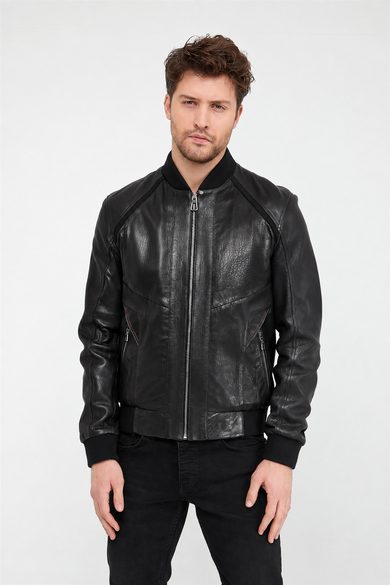 Schwarze Jumbo Bomber Lederjacke