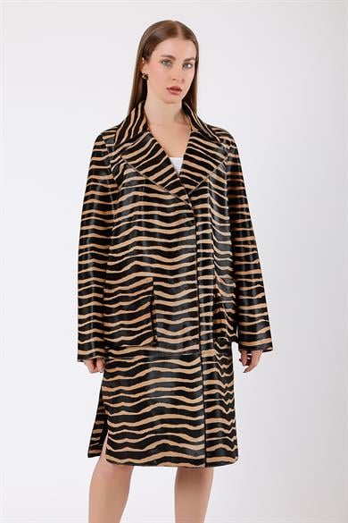 Manteau en cuir authentique noir à motif rayé marron café