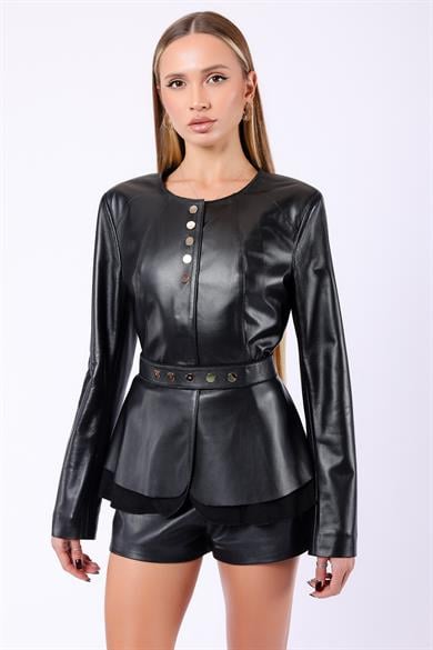 Veste en cuir noir avec détail ceinture