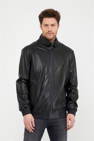Veste en cuir noir classique