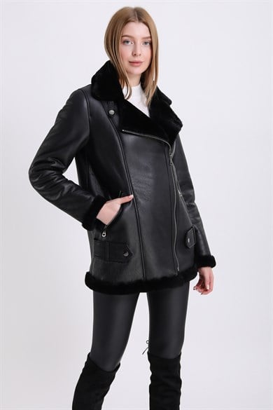 Manteau aviateur doublé de fourrure noire