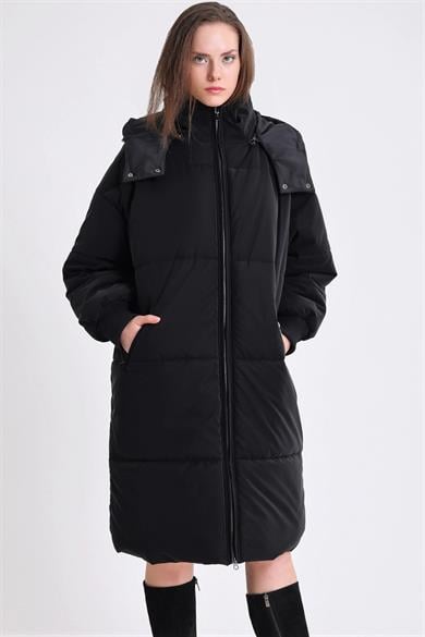 Doudoune Matte noire avec duvet d'oie
