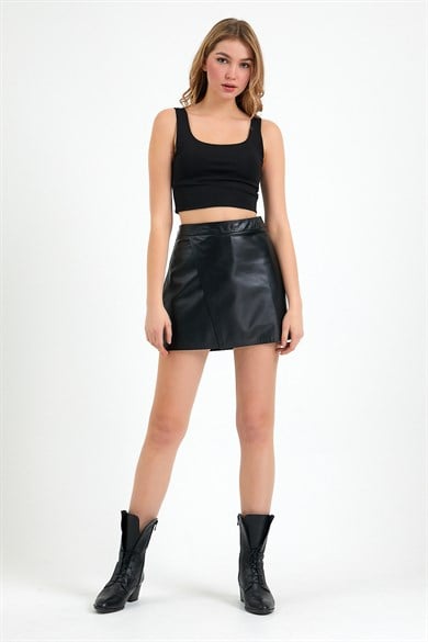 Jupe en cuir noir
