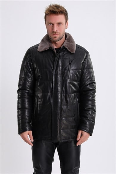 Manteau en cuir noir doublé de fourrure de mouton